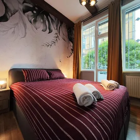 Apart Lion Bridge Self Check In *